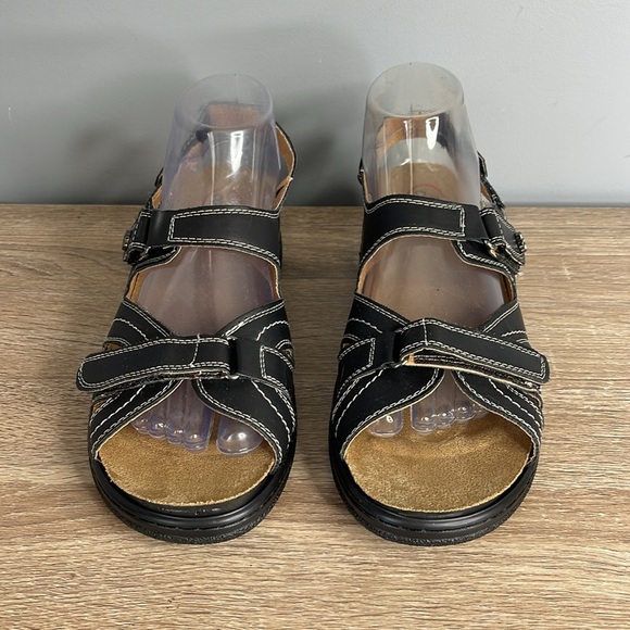 Soft Comfort Black Strappy Sandals Vegan Leather Velcro Padded Insole Size 9 - Picture 2 of 10